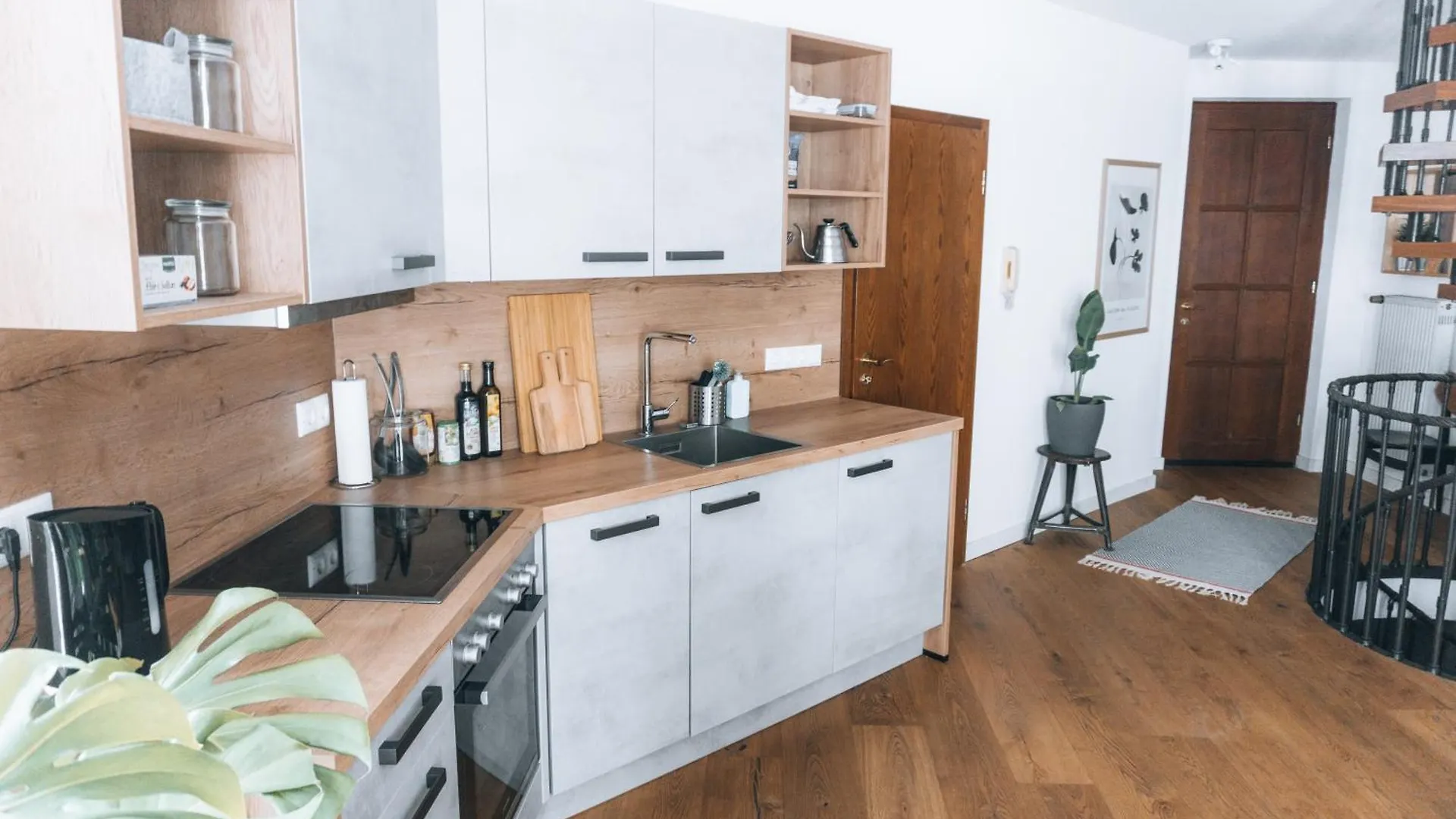 Raum Life - Loftwohnung Am Park Regensburg Apartment